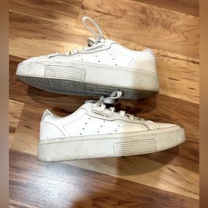 GUC adidas “sleek super sneaker” sz 7.5 (fits like an 8)